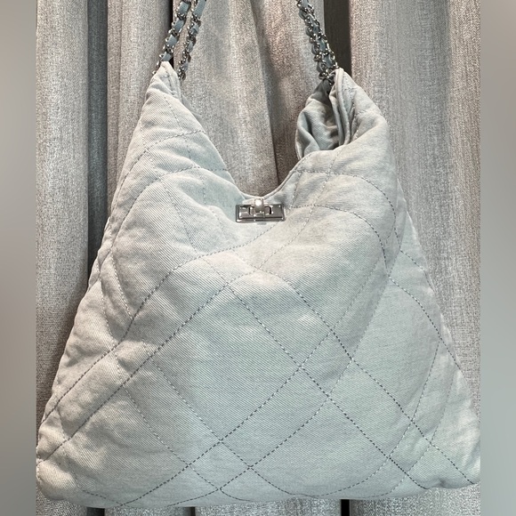 White Washed Denim Quilted Shoulder Bag NWT - Picture 2 of 3